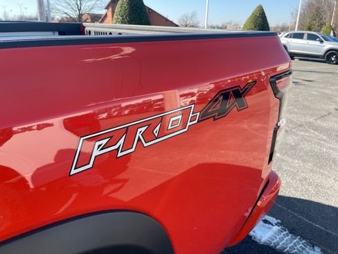 Used 2025 Nissan Frontier PRO-4X w/ Pro Premium Package image 20