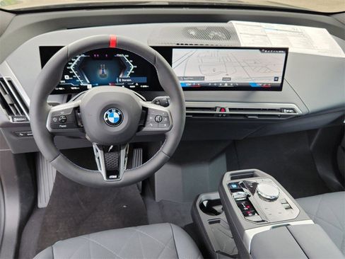 Certified 2025 BMW iX M60 image 21