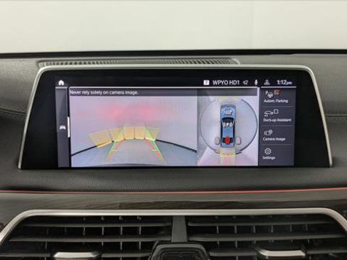 Used 2020 BMW 740i image 29