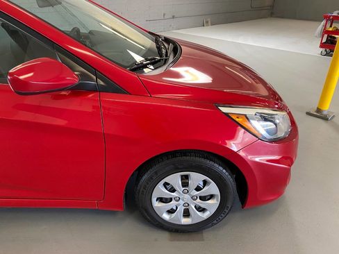Used 2016 Hyundai Accent SE FWD image 22