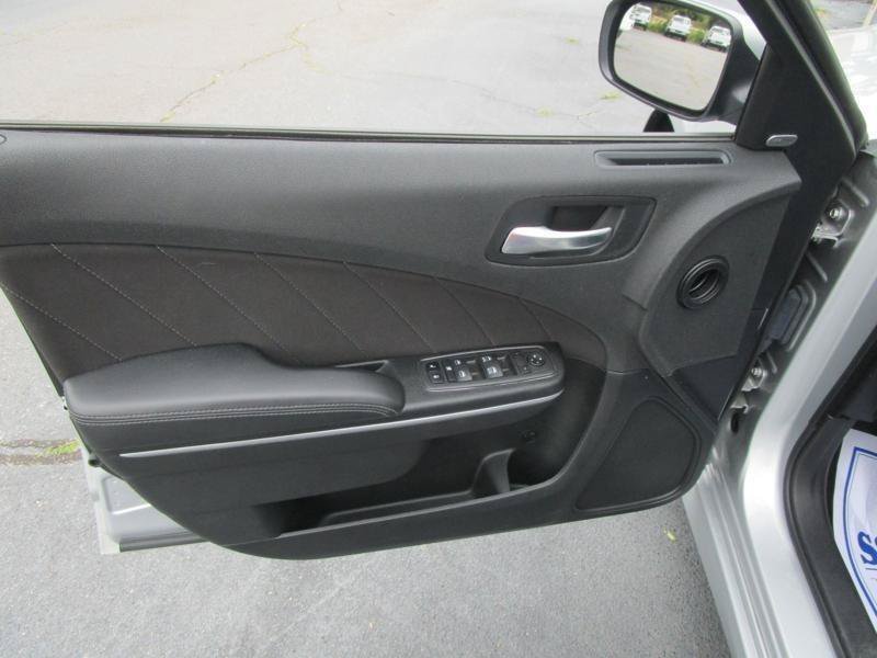 Used 2022 Dodge Charger GT RWD image 10