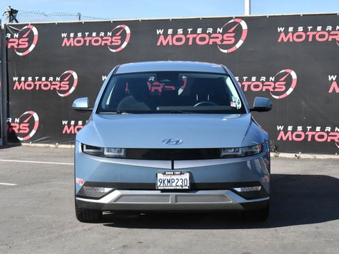 Used 2024 Hyundai Ioniq 5 SE RWD image 2