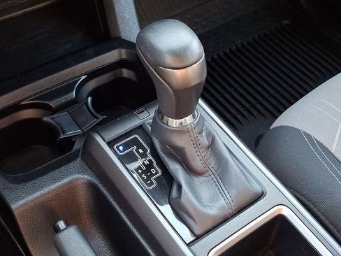 Used 2023 Toyota Tacoma TRD Sport AWD/4WD image 15