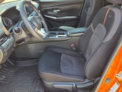 Used 2021 Nissan Sentra SR FWD image 4