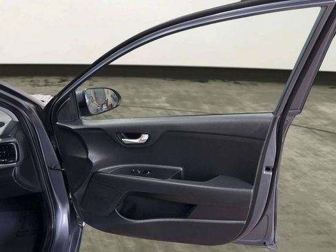 Used 2020 Kia Rio S FWD image 19