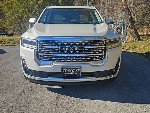 Used 2023 GMC Acadia Denali w/ Denali Ultimate Package image 8