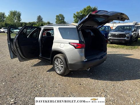 Used 2023 Chevrolet Traverse LT AWD/4WD image 27