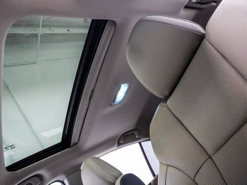 Used 2021 Subaru Legacy Limited w/ Popular Package #2 image 7