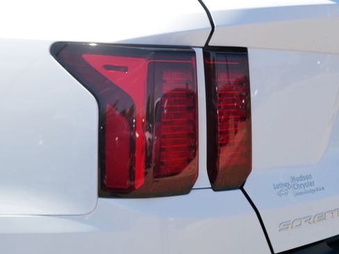 Used 2023 Kia Sorento X-Line EX AWD/4WD image 17