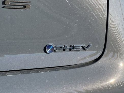 New 2026 Toyota Prius Plug-In Hybrid image 16