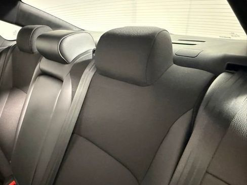 Used 2025 Honda Civic Sport image 37