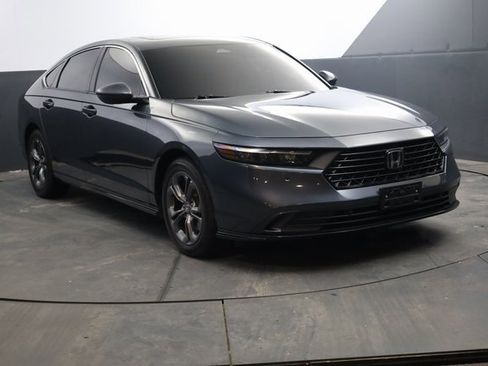 Used 2024 Honda Accord EX-L image 2