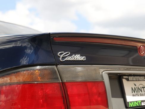Used 1999 Cadillac Seville STS FWD image 45