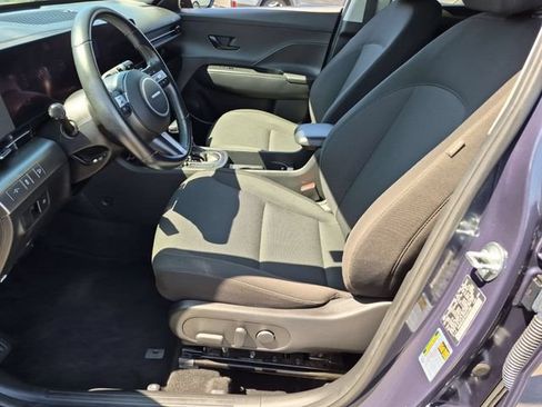 Used 2025 Hyundai Kona SEL AWD/4WD image 13