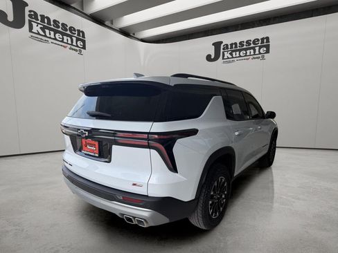 Used 2026 Chevrolet Traverse Z71 AWD/4WD image 4