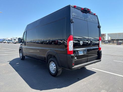 Used 2023 RAM ProMaster 2500 FWD image 5