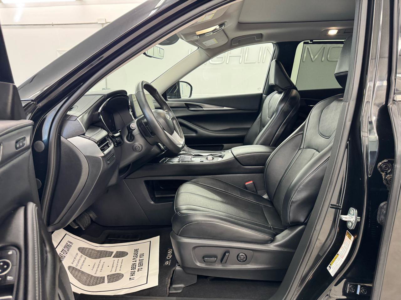 Used 2023 INFINITI QX60 Luxe w/ Cargo Package AWD/4WD image 9