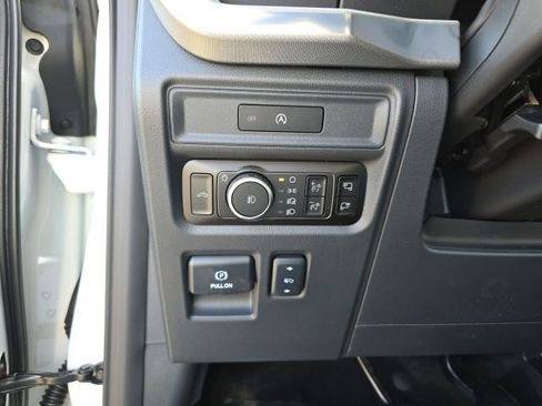 New 2025 Ford F150 Lariat w/ Equipment Group 502A High image 23