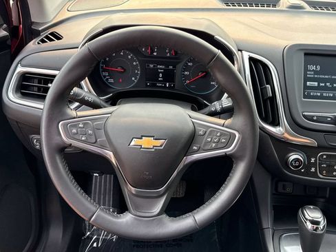 Used 2018 Chevrolet Equinox LT FWD image 18