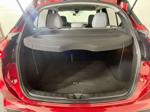 Used 2022 Nissan Kicks SR w/ Premium Package FWD image 26