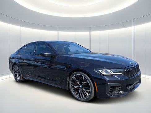Used 2023 BMW 540i w/ M Sport Package RWD image 1
