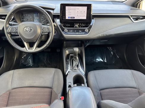 Used 2023 Toyota Corolla SE w/ SE Premium Package FWD image 17