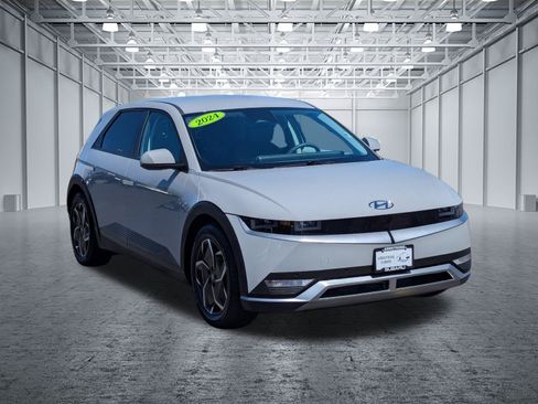 Used 2024 Hyundai Ioniq 5 SEL RWD image 7