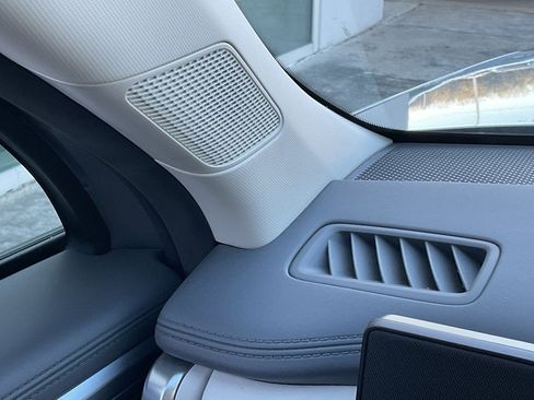 Used 2025 Hyundai Santa Fe SEL image 33