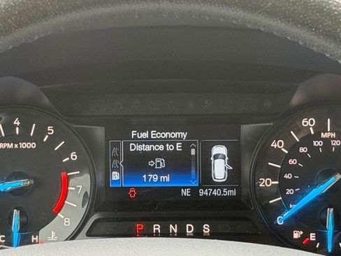 Used 2018 Ford Explorer XLT FWD image 22