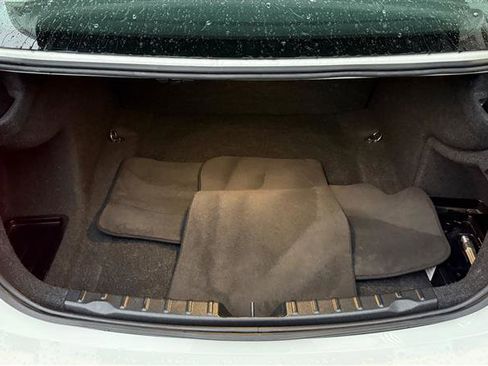 Used 2018 BMW 320i xDrive 320i xDrive image 30