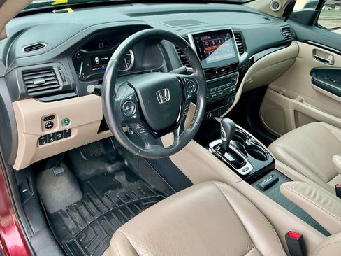 Used 2018 Honda Ridgeline RTL-E image 38
