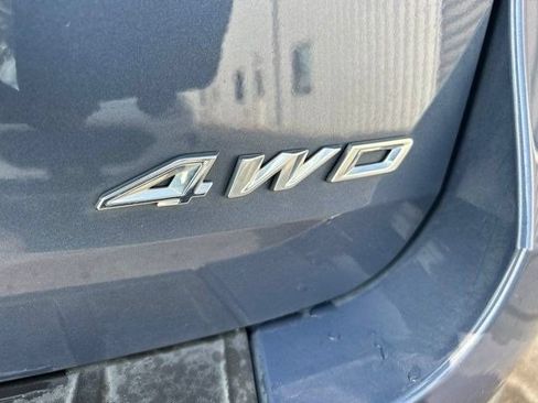 Used 2021 Ford Explorer XLT w/ Equipment Group 202A AWD/4WD image 62