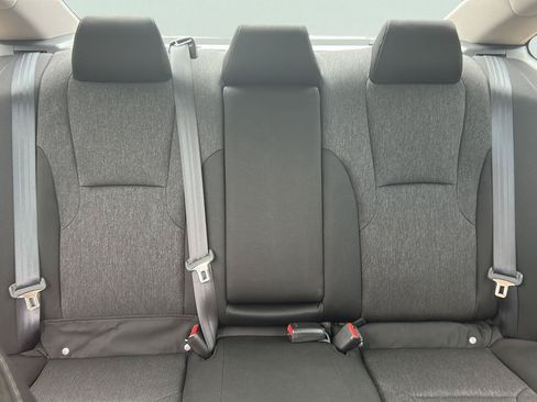 Used 2025 Honda Accord LX image 18