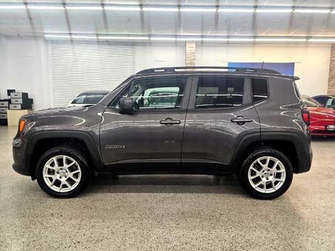 Used 2019 Jeep Renegade Latitude image 8