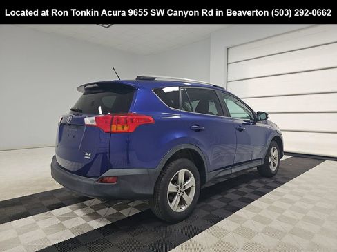 Used 2015 Toyota RAV4 XLE image 3