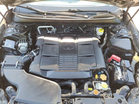 Used 2019 Subaru Outback 3.6R Limited w/ Popular Package #2 AWD/4WD image 27