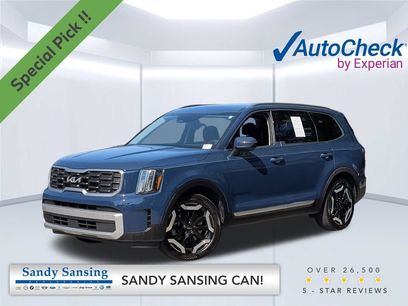 Used 2024 Kia Telluride S w/ S Sunroof Package