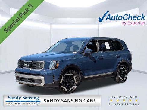 Used 2024 Kia Telluride S w/ S Sunroof Package FWD image 1