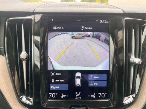 Used 2021 Volvo XC60 T5 Inscription w/ Advanced Package AWD/4WD image 16