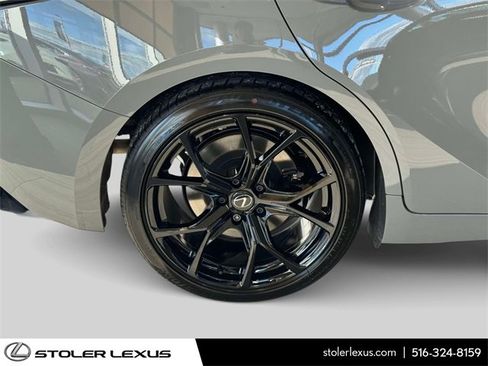 Used 2025 Lexus IS 500 image 5