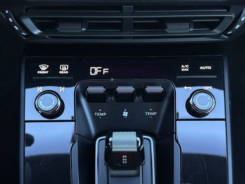 Certified 2024 Porsche 911 Carrera GTS w/ Premium Package image 23