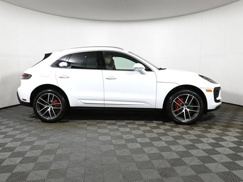Used 2026 Porsche Macan S AWD/4WD image 8