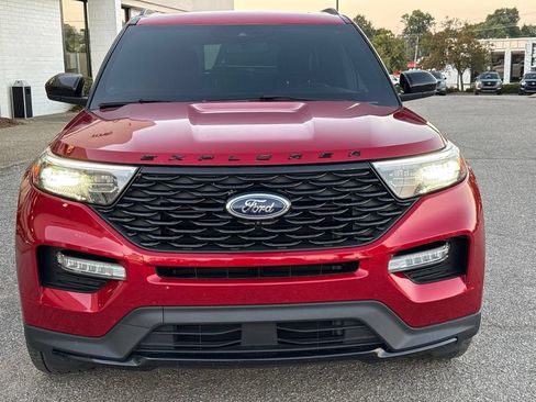 Used 2023 Ford Explorer ST-Line w/ Class IV Trailer Tow Package AWD/4WD image 23