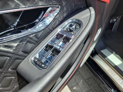 Used 2022 Bentley Continental GT AWD/4WD image 36