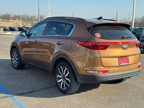 Used 2019 Kia Sportage EX w/ EX Premium Package image 8