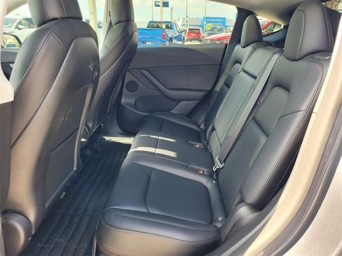 Used 2022 Tesla Model Y Performance image 4