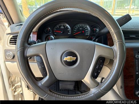 Used 2012 Chevrolet Suburban LT AWD/4WD image 15