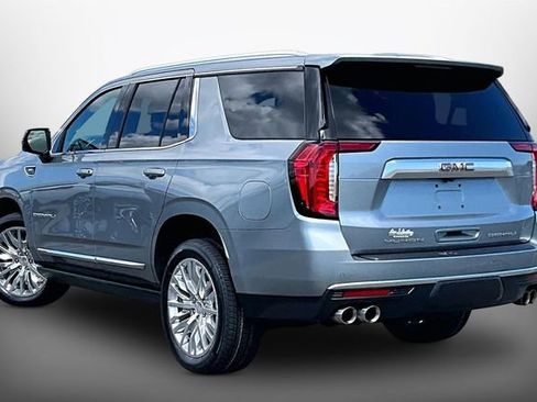 Used 2023 GMC Yukon Denali AWD/4WD image 11