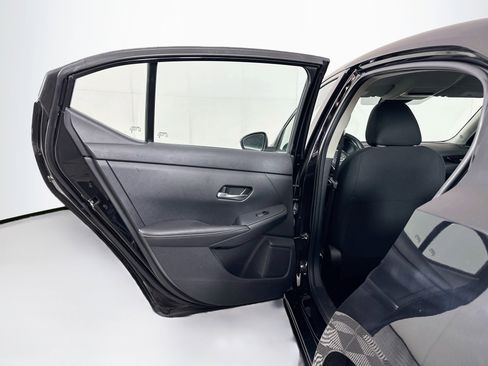 Used 2023 Nissan Sentra SV FWD image 25