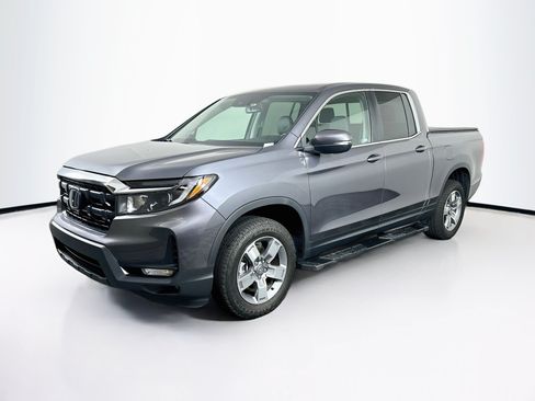 Used 2025 Honda Ridgeline RTL image 3